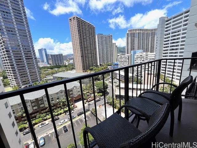 Palms At Waikiki condo # 1007, Honolulu, Hawaii - photo 15 of 23
