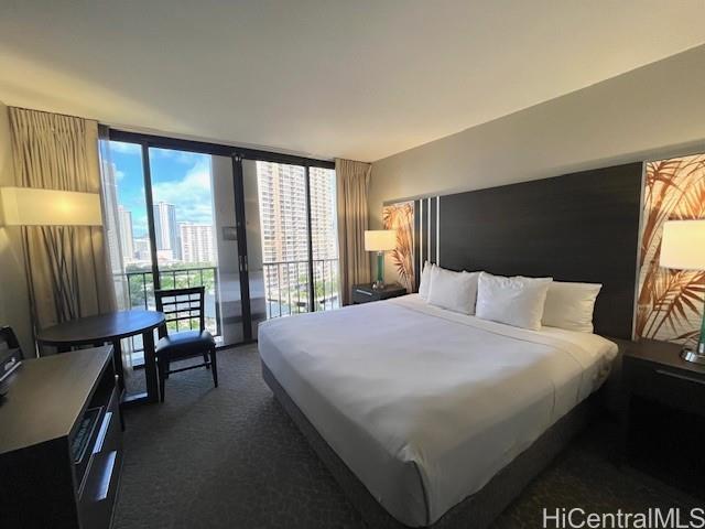 Palms At Waikiki condo # 1017, Honolulu, Hawaii - photo 2 of 24