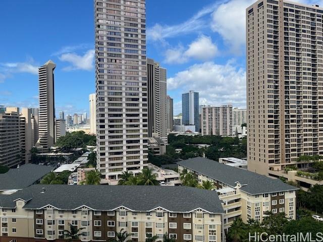 Palms At Waikiki condo # 1017, Honolulu, Hawaii - photo 17 of 24