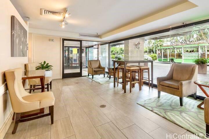 Palms At Waikiki condo # 202, Honolulu, Hawaii - photo 23 of 24