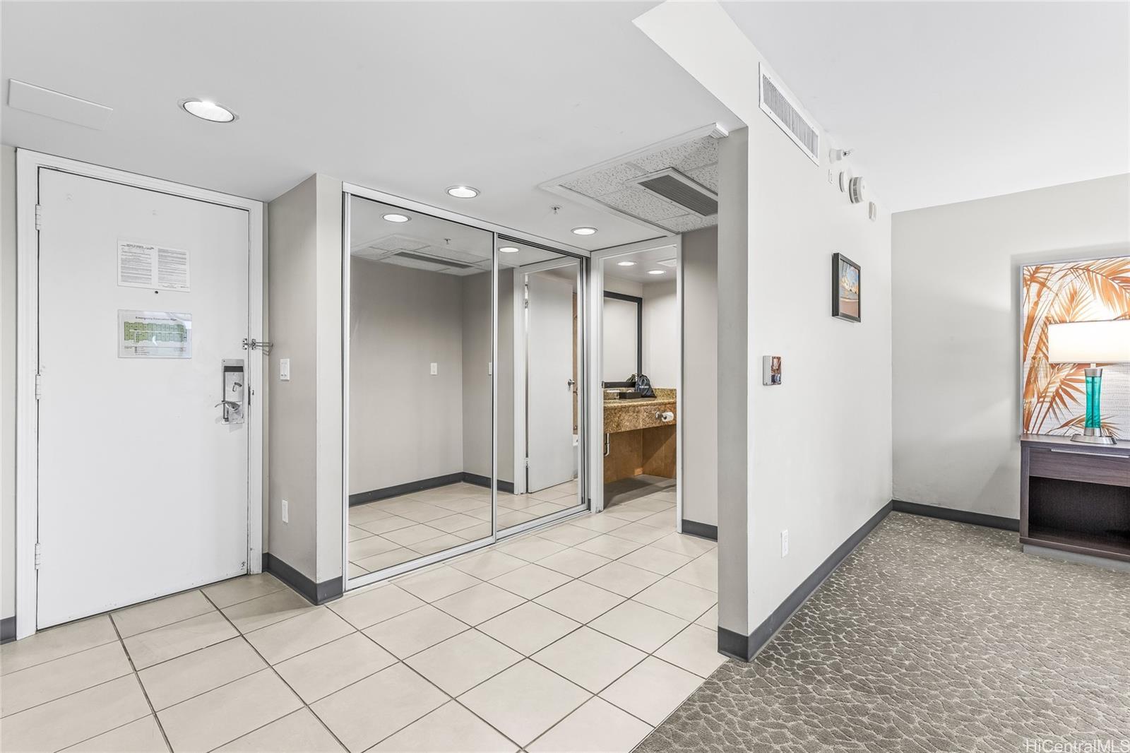 Palms At Waikiki condo # 206, Honolulu, Hawaii - photo 11 of 25