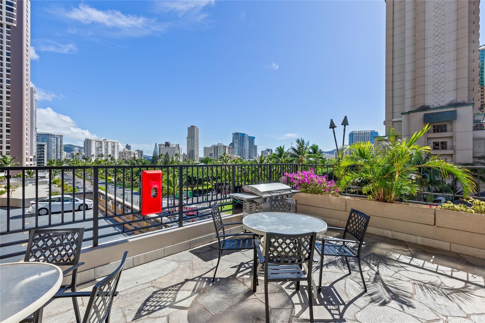 Palms At Waikiki condo # 206, Honolulu, Hawaii - photo 20 of 25