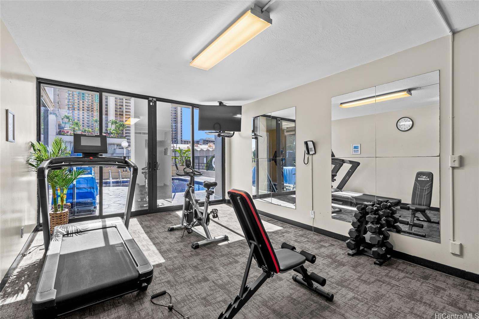 Palms At Waikiki condo # 206, Honolulu, Hawaii - photo 21 of 25