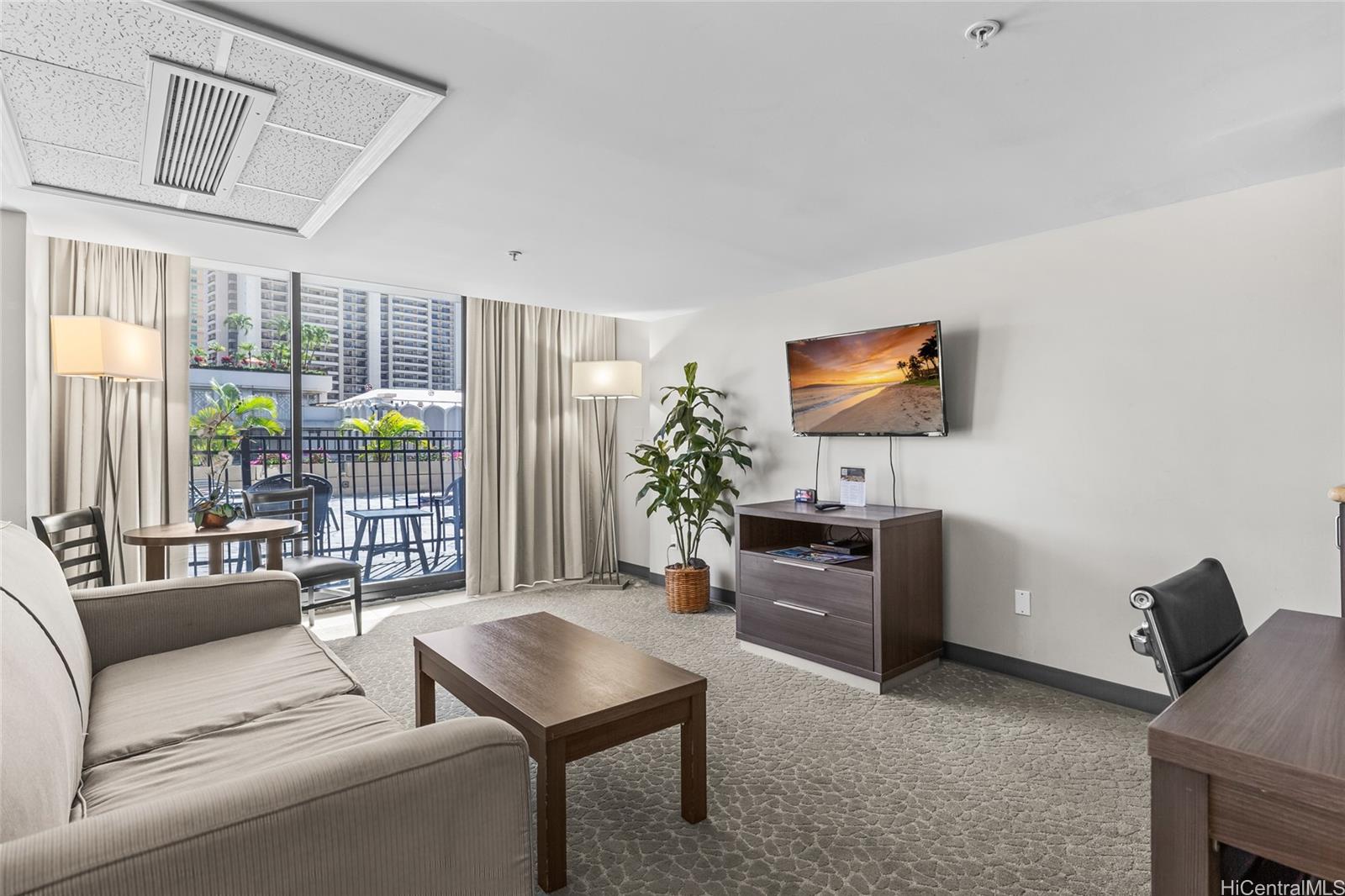 Palms At Waikiki condo # 206, Honolulu, Hawaii - photo 4 of 25