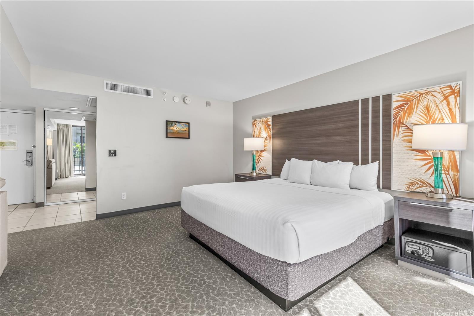 Palms At Waikiki condo # 206, Honolulu, Hawaii - photo 8 of 25