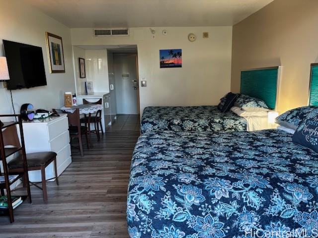 Palms At Waikiki condo # 218, Honolulu, Hawaii - photo 3 of 14