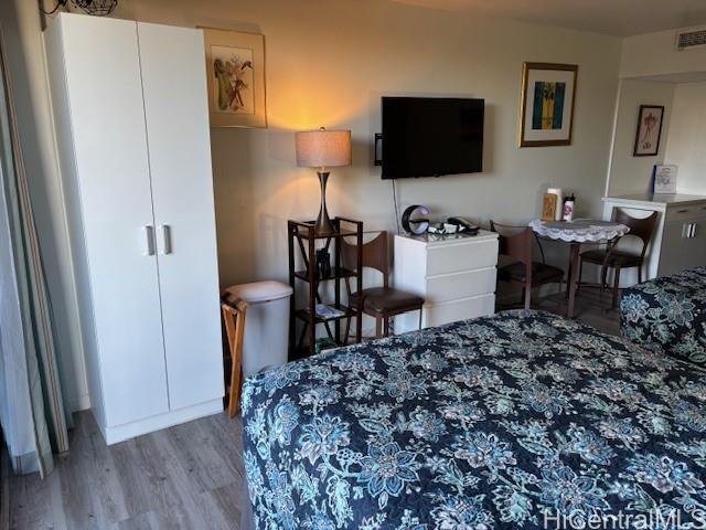 Palms At Waikiki condo # 218, Honolulu, Hawaii - photo 4 of 14