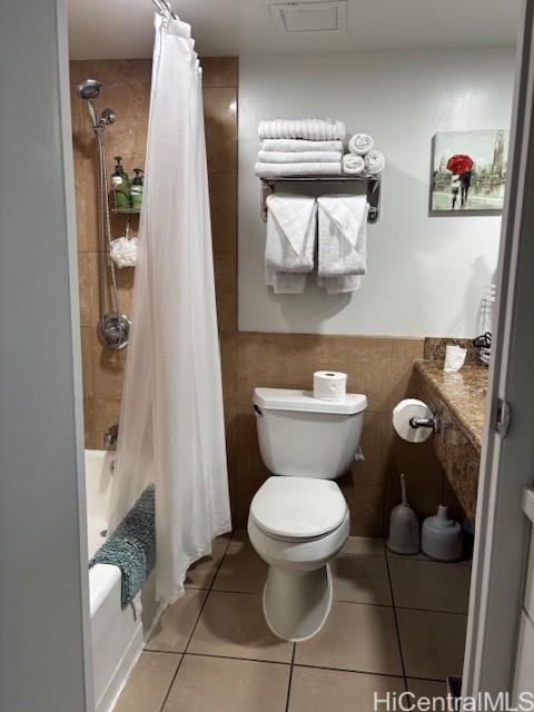 Palms At Waikiki condo # 218, Honolulu, Hawaii - photo 6 of 14