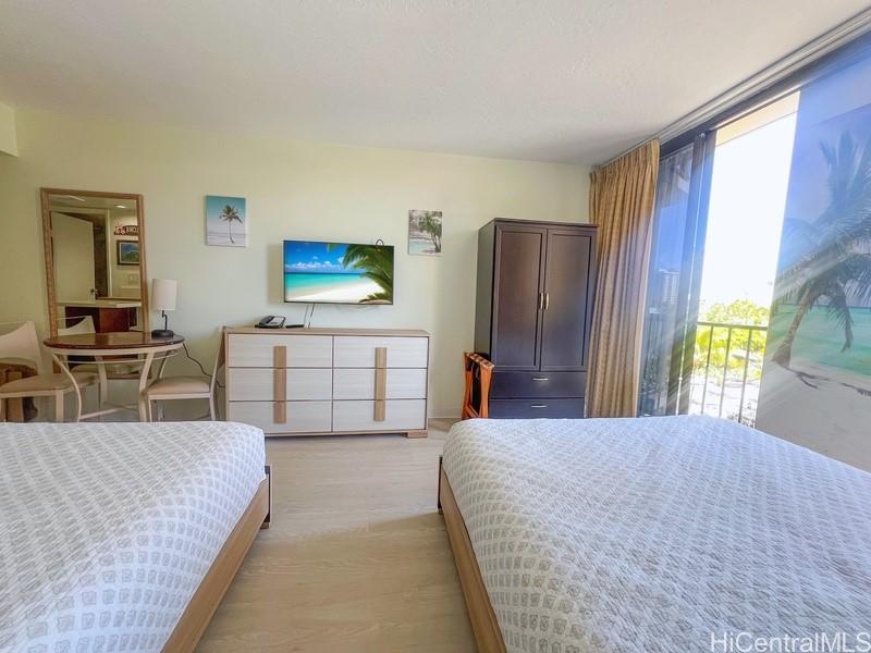 Palms At Waikiki condo # 220, Honolulu, Hawaii - photo 4 of 16