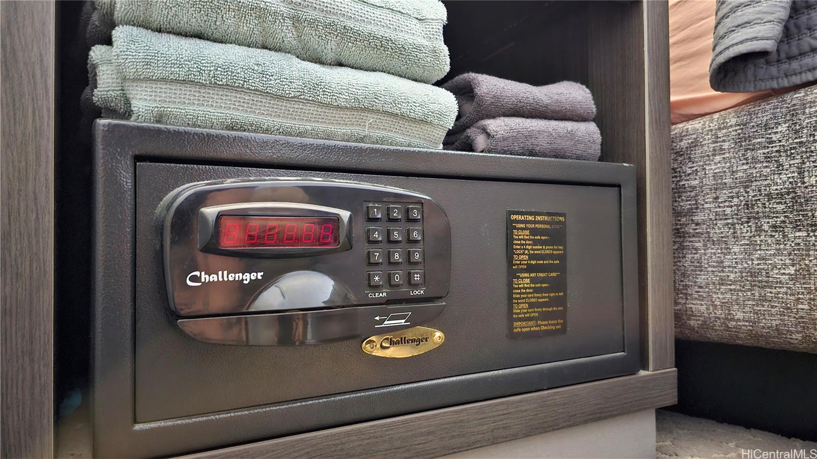 Palms at Waikiki condo # 222, Honolulu, Hawaii - photo 16 of 25