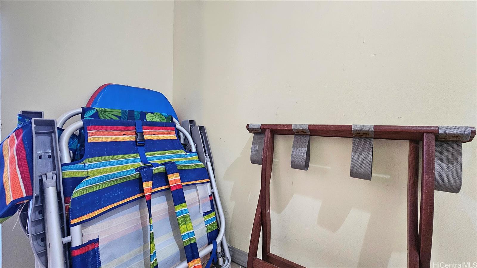 Palms at Waikiki condo # 223, Honolulu, Hawaii - photo 14 of 25