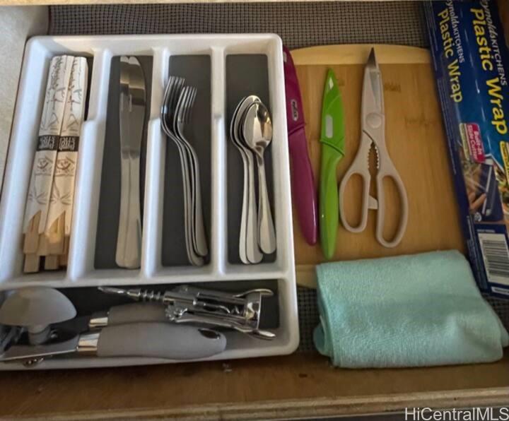 Palms At Waikiki condo # 317, Honolulu, Hawaii - photo 7 of 20