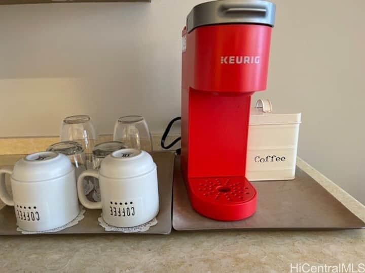 Palms At Waikiki condo # 317, Honolulu, Hawaii - photo 8 of 20