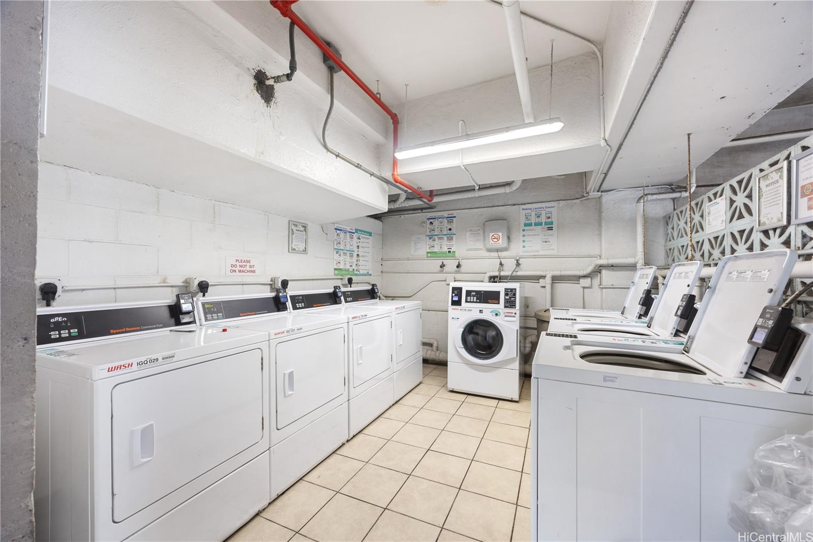 Palms At Waikiki condo # 408, Honolulu, Hawaii - photo 19 of 25