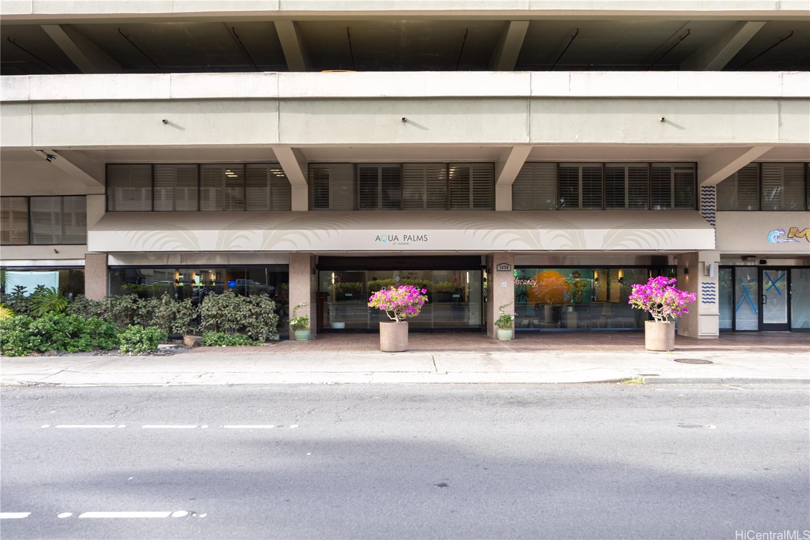 Palms At Waikiki condo # 408, Honolulu, Hawaii - photo 23 of 25