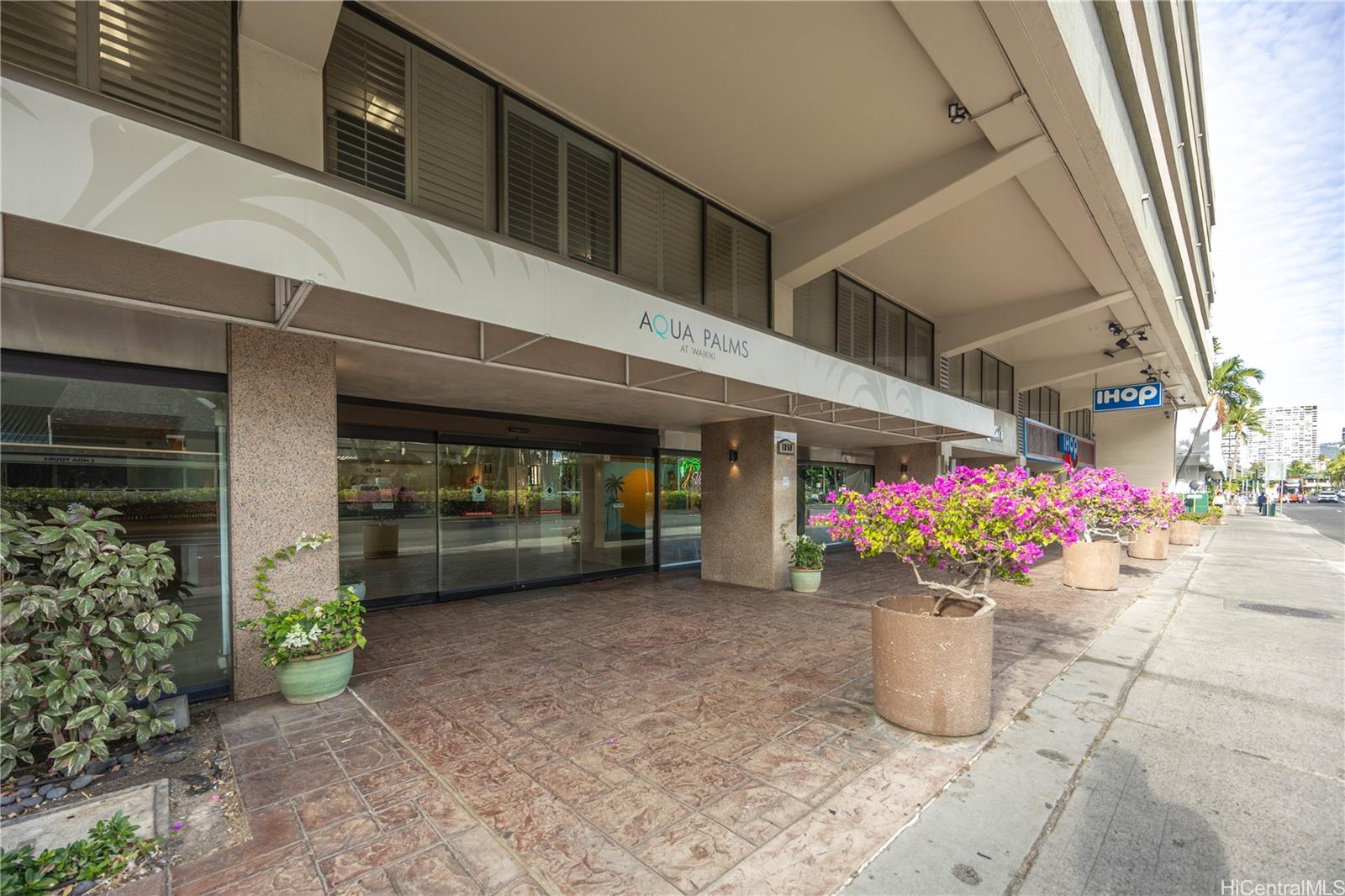 Palms At Waikiki condo # 408, Honolulu, Hawaii - photo 24 of 25