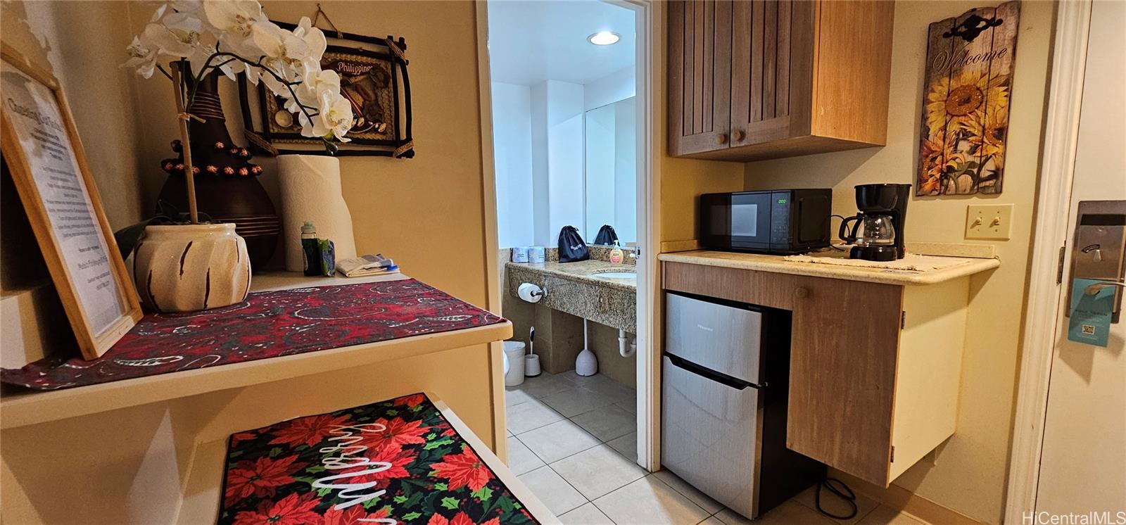 Palms At Waikiki condo # 412, Honolulu, Hawaii - photo 8 of 22