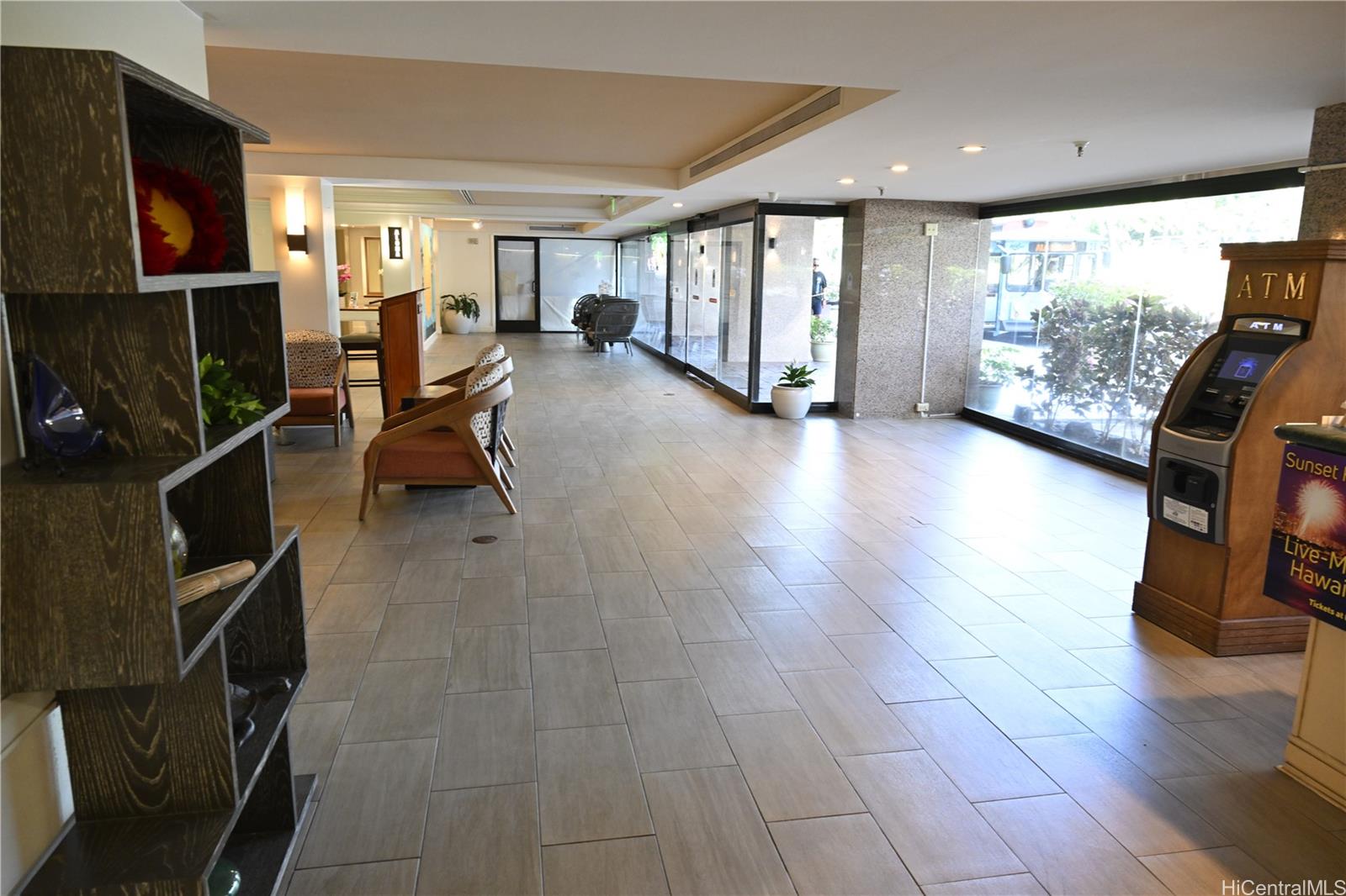 Palms At Waikiki condo # 415, Honolulu, Hawaii - photo 9 of 13