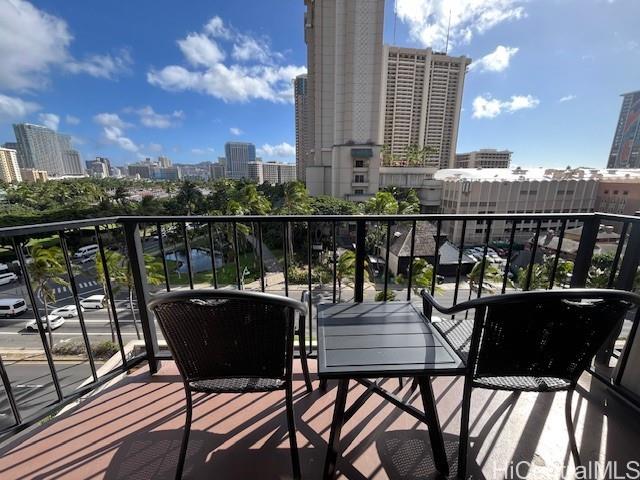 Palms At Waikiki condo # 418, Honolulu, Hawaii - photo 12 of 17