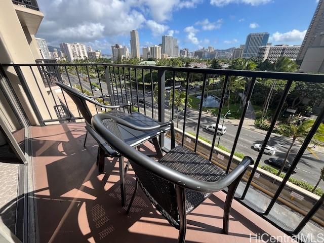Palms At Waikiki condo # 418, Honolulu, Hawaii - photo 13 of 17