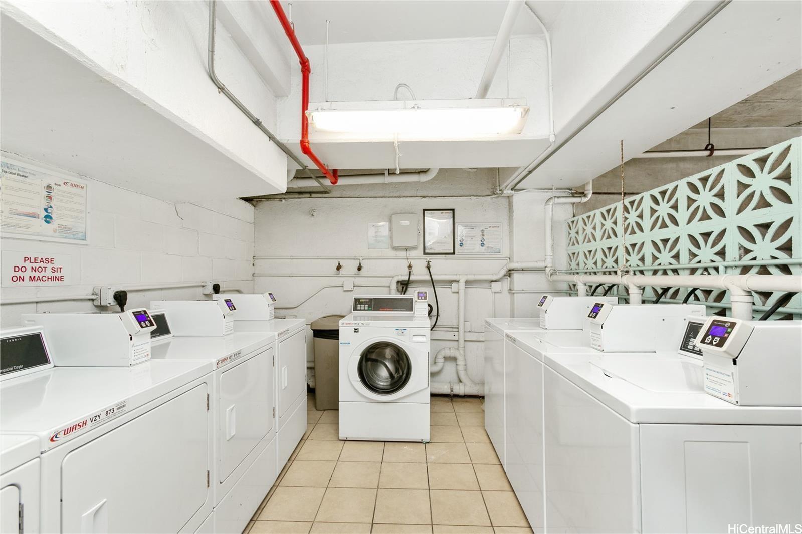 Palms at Waikiki condo # 429, Honolulu, Hawaii - photo 17 of 18