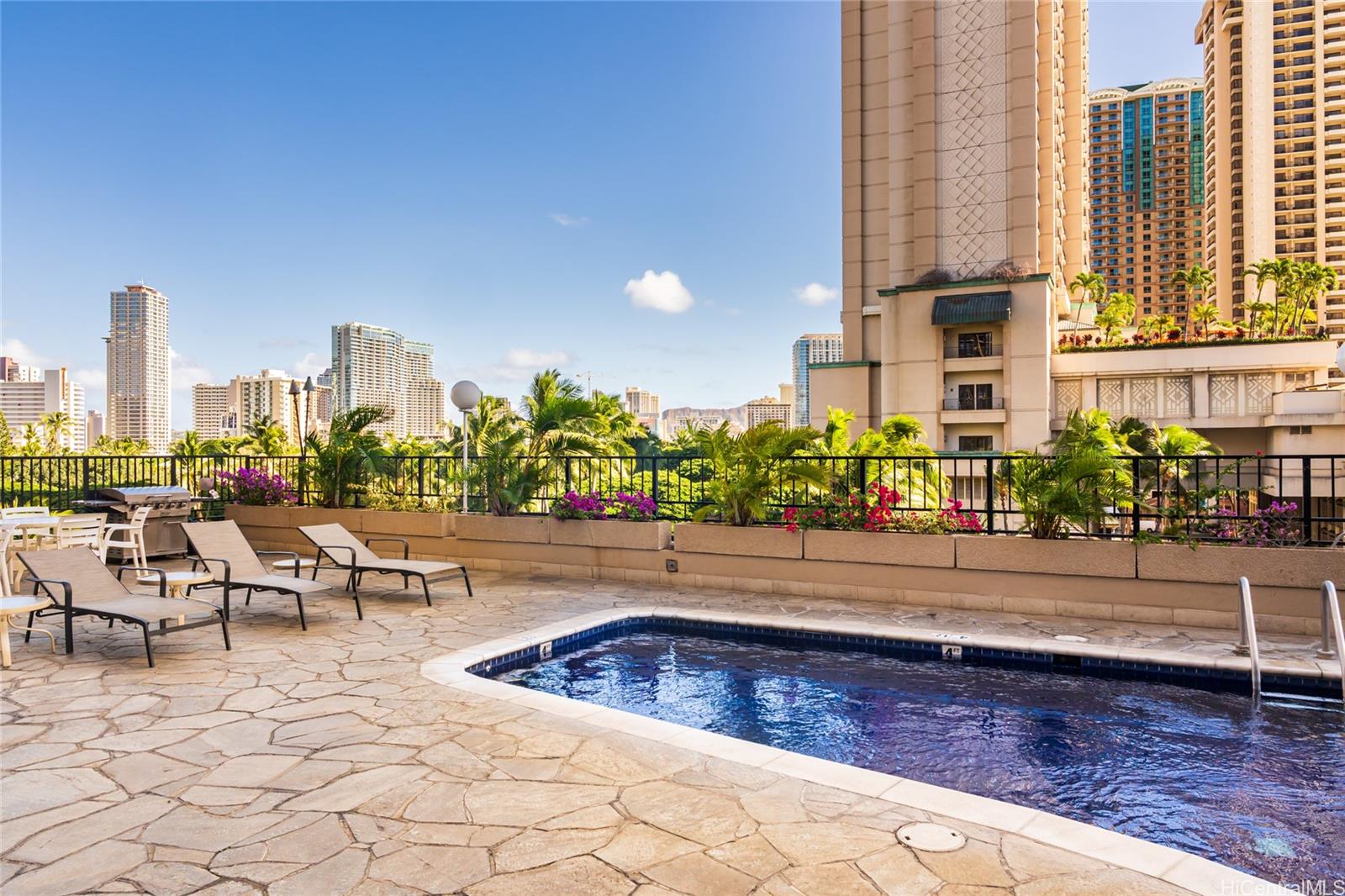 Palms At Waikiki condo # 614, Honolulu, Hawaii - photo 18 of 23