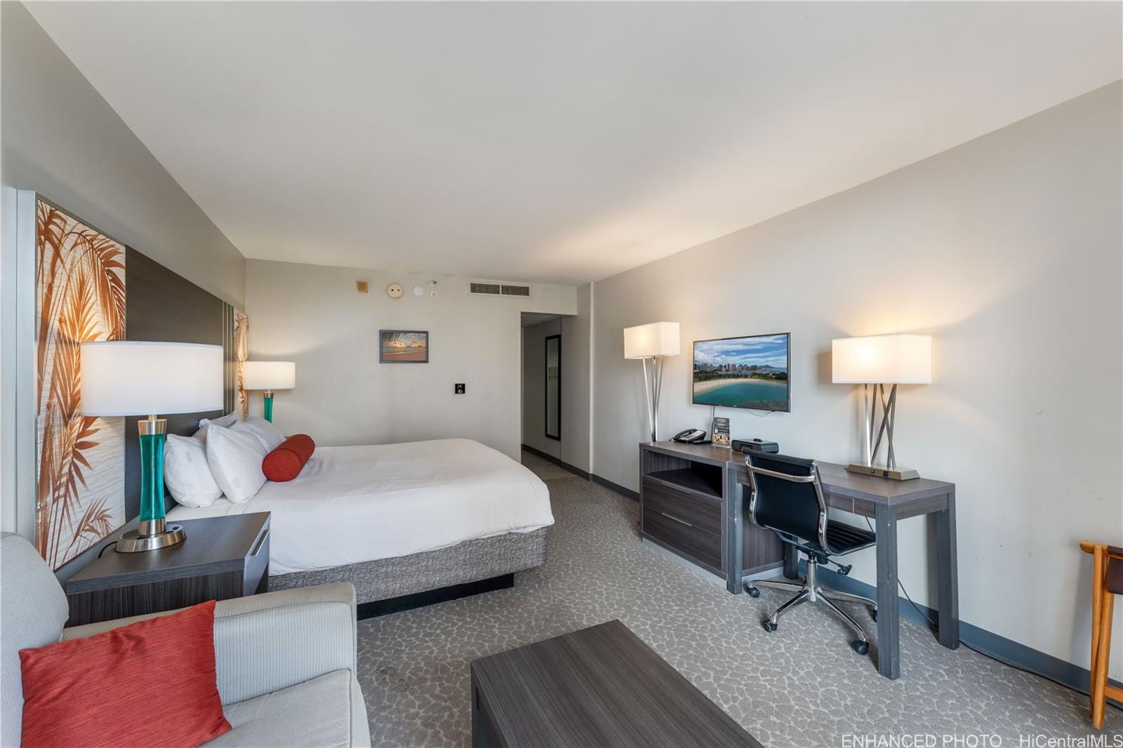 Palms At Waikiki condo # 816, Honolulu, Hawaii - photo 6 of 23