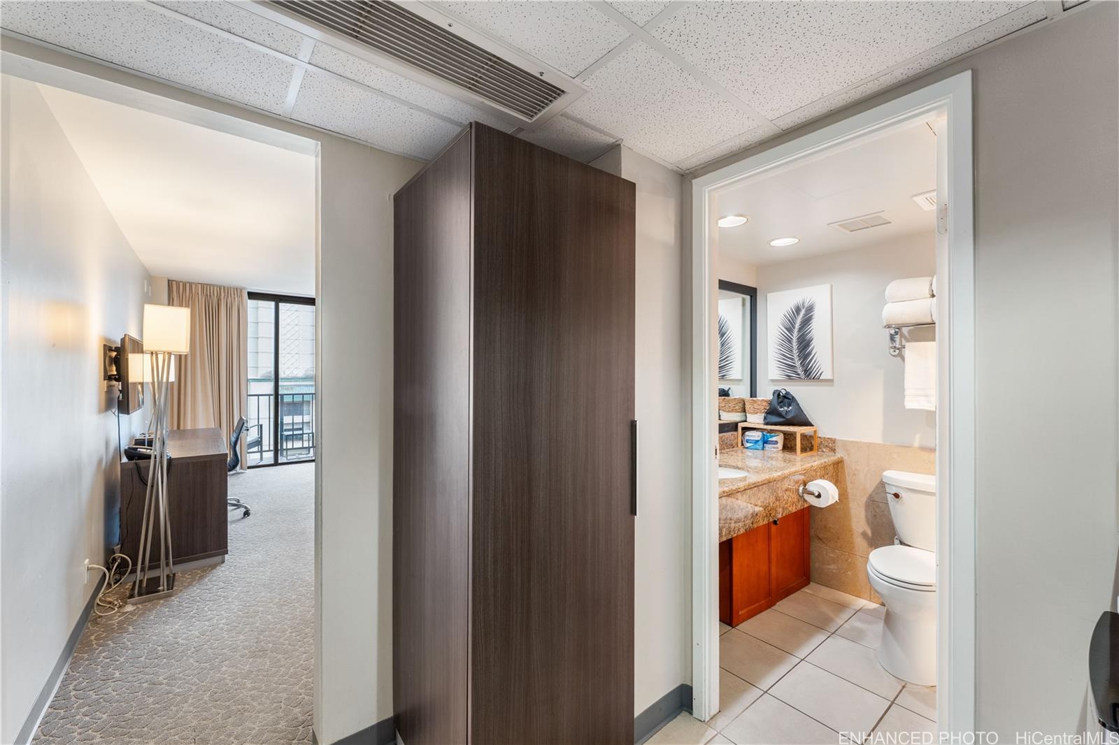 Palms At Waikiki condo # 816, Honolulu, Hawaii - photo 8 of 23