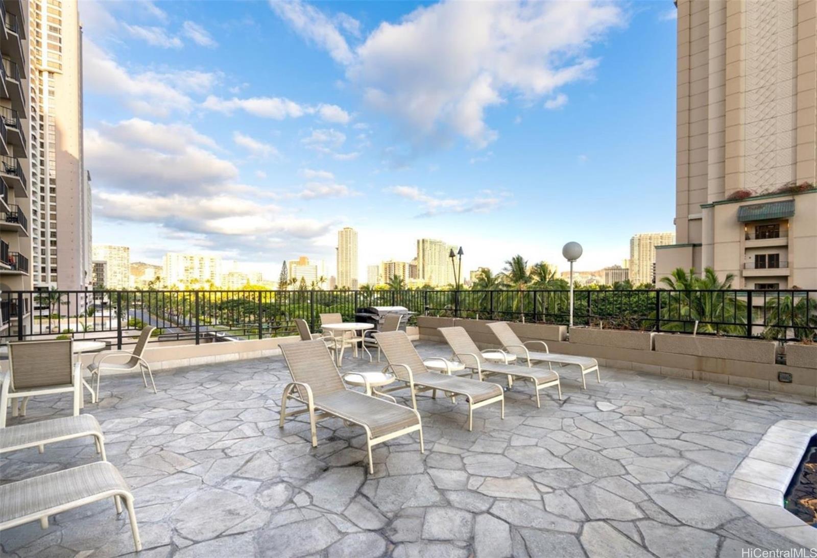 Palms At Waikiki condo # 911, Honolulu, Hawaii - photo 21 of 24