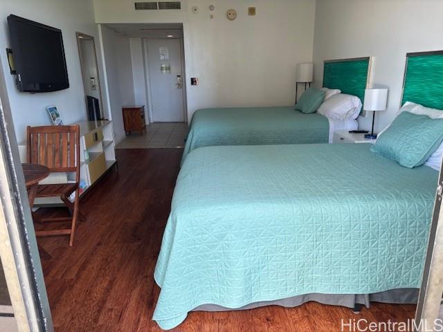 Palms At Waikiki condo # 818, Honolulu, Hawaii - photo 6 of 8