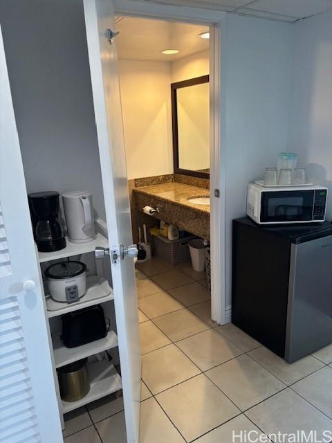 Palms At Waikiki condo # 818, Honolulu, Hawaii - photo 8 of 8