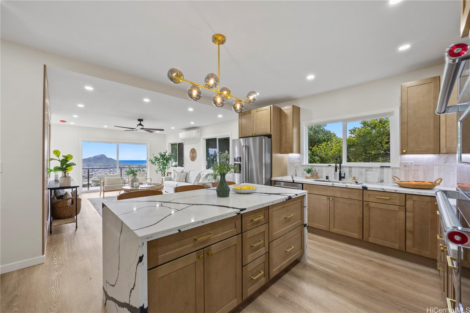 1854  St Louis Drive St. Louis, Diamond Head home - photo 5 of 25