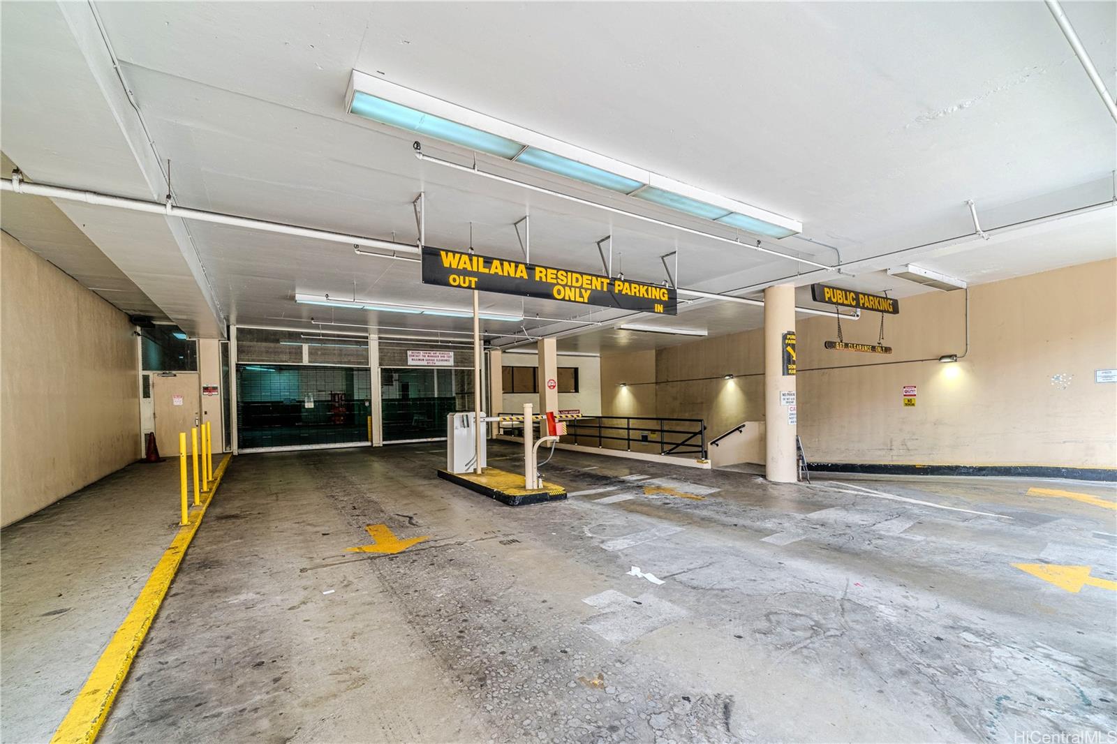 Wailana At Waikiki condo # 1904, Honolulu, Hawaii - photo 14 of 23