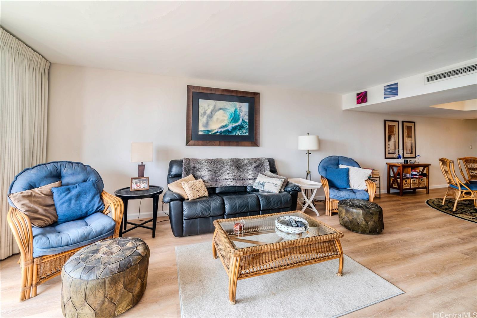 Wailana At Waikiki condo # 1904, Honolulu, Hawaii - photo 8 of 23