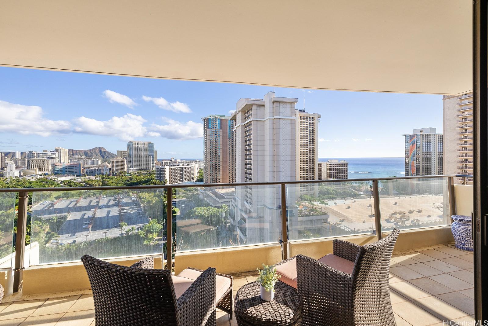 Wailana At Waikiki condo # 2104, Honolulu, Hawaii - photo 4 of 25