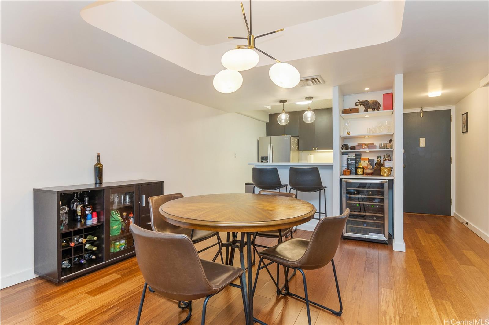 Wailana At Waikiki condo # 609, Honolulu, Hawaii - photo 7 of 24