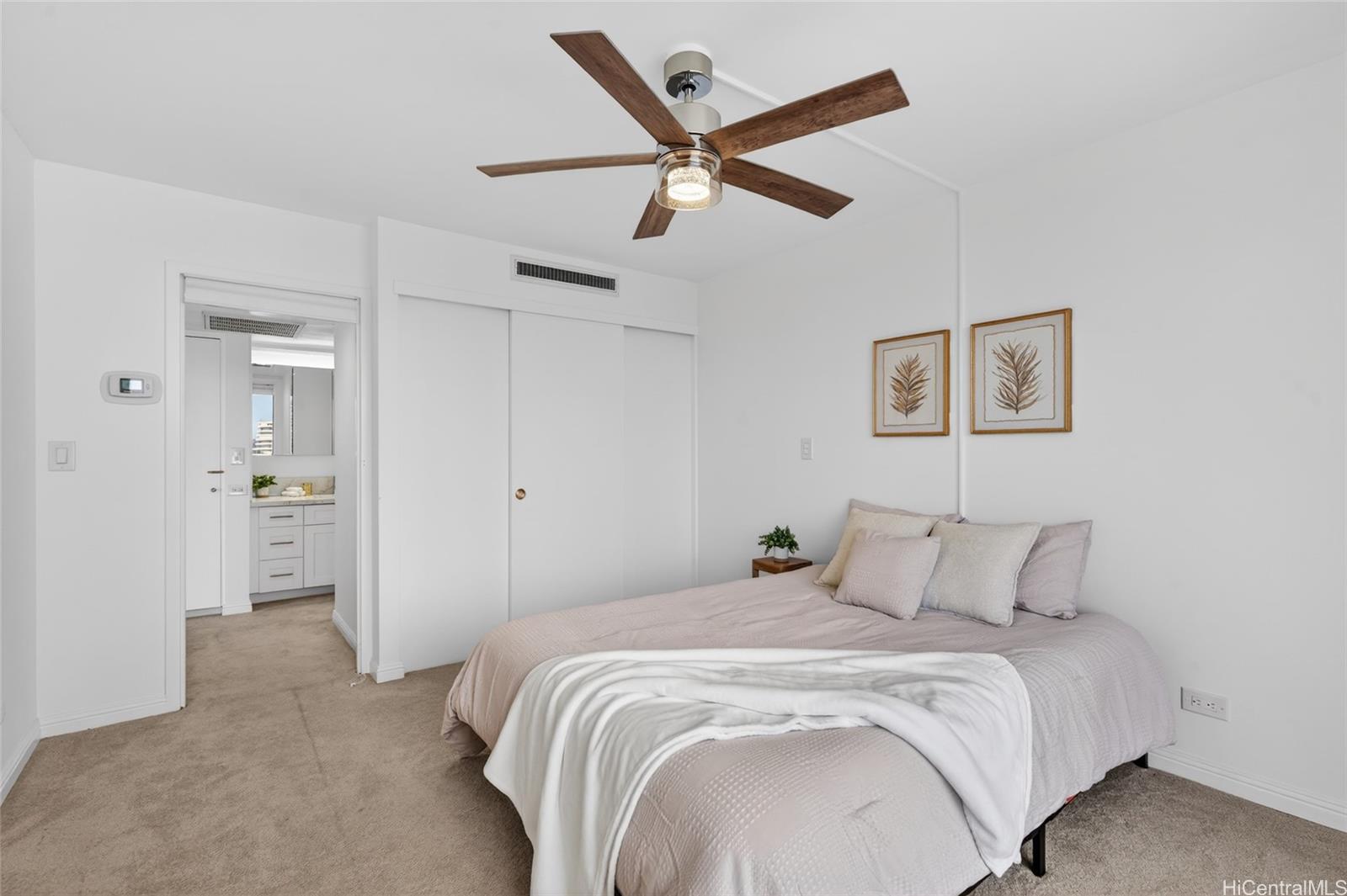 Wailana At Waikiki condo # 700, Honolulu, Hawaii - photo 12 of 20