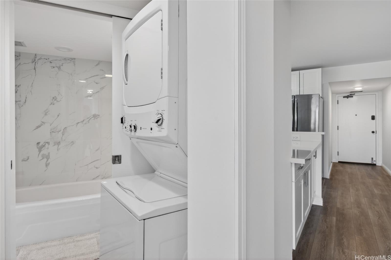 Wailana At Waikiki condo # 700, Honolulu, Hawaii - photo 19 of 20