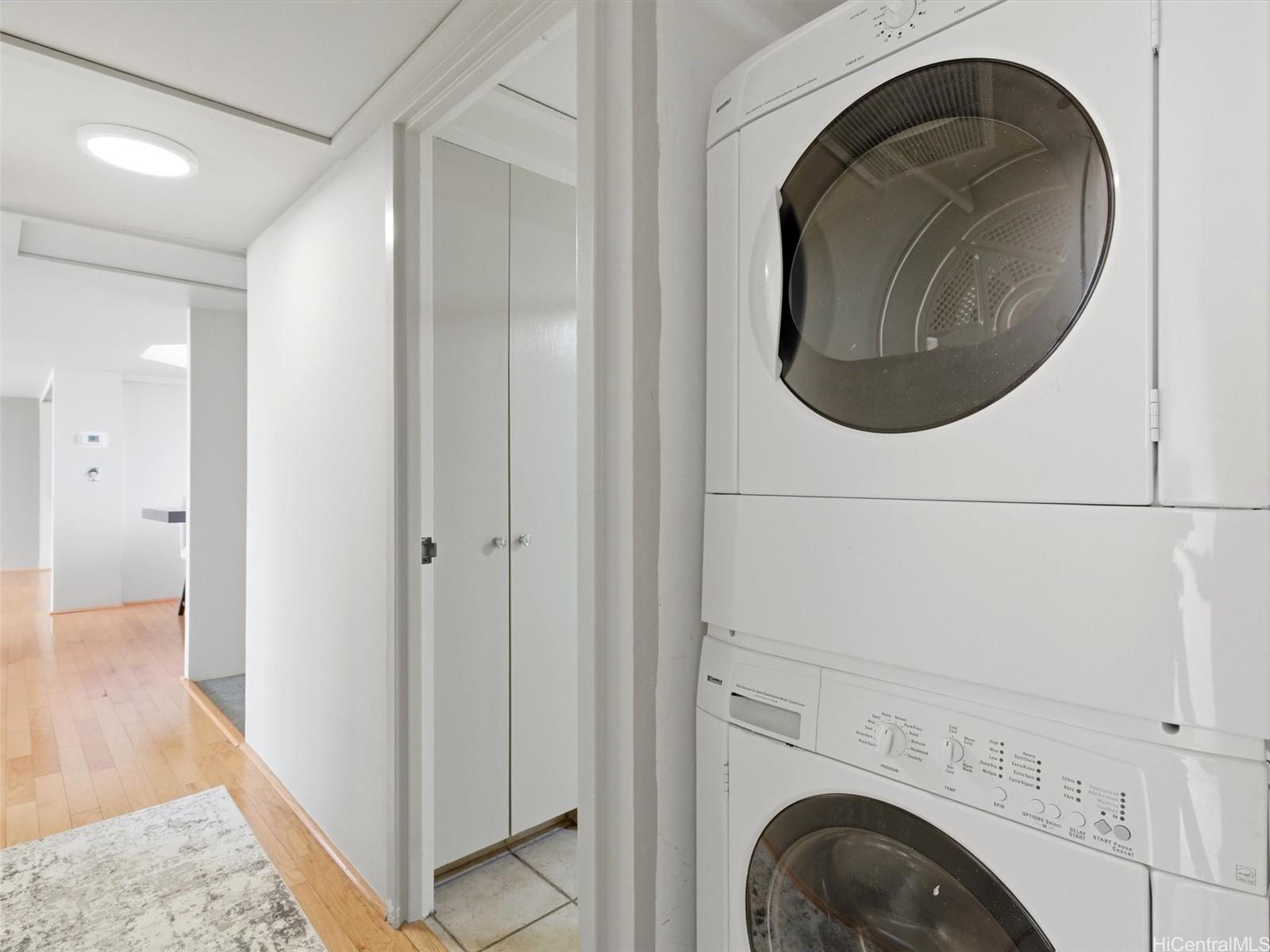 Wailana At Waikiki condo # PH2201, Honolulu, Hawaii - photo 8 of 12