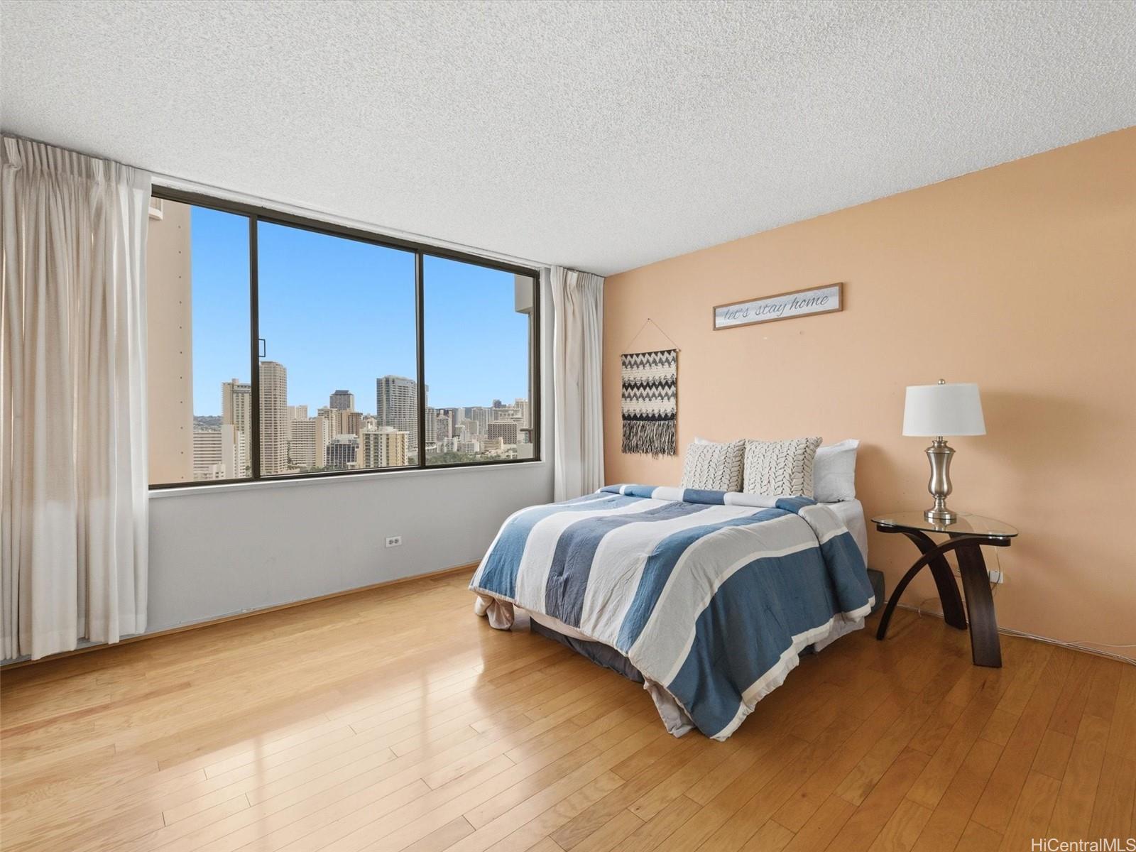 Wailana At Waikiki condo # PH2201, Honolulu, Hawaii - photo 8 of 12