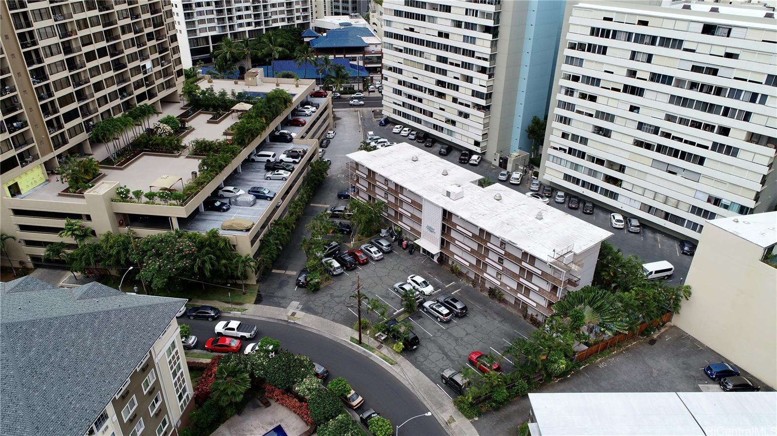 Kaioo Terrace condo # 306, Honolulu, Hawaii - photo 14 of 18