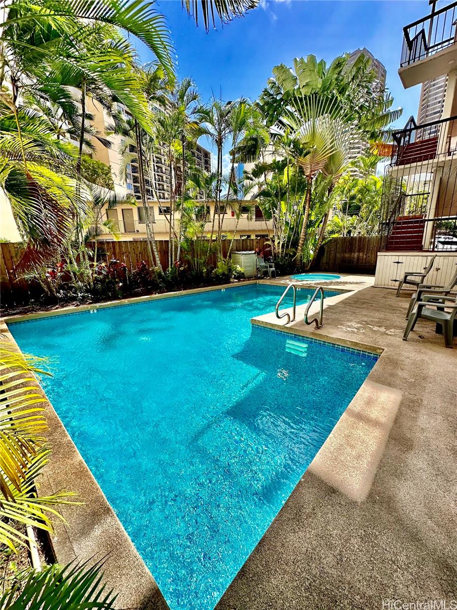 Kaioo Terrace condo # 404, Honolulu, Hawaii - photo 15 of 21