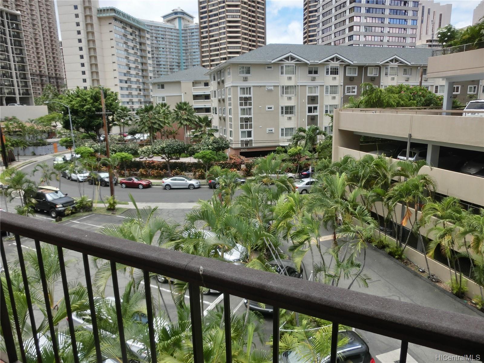 Kaioo Terrace condo # 402, Honolulu, Hawaii - photo 14 of 15