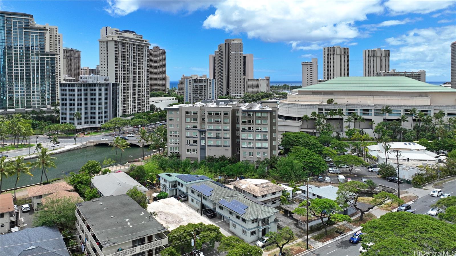 1867  Kapiolani Blvd Mccully, Honolulu home - photo 16 of 25