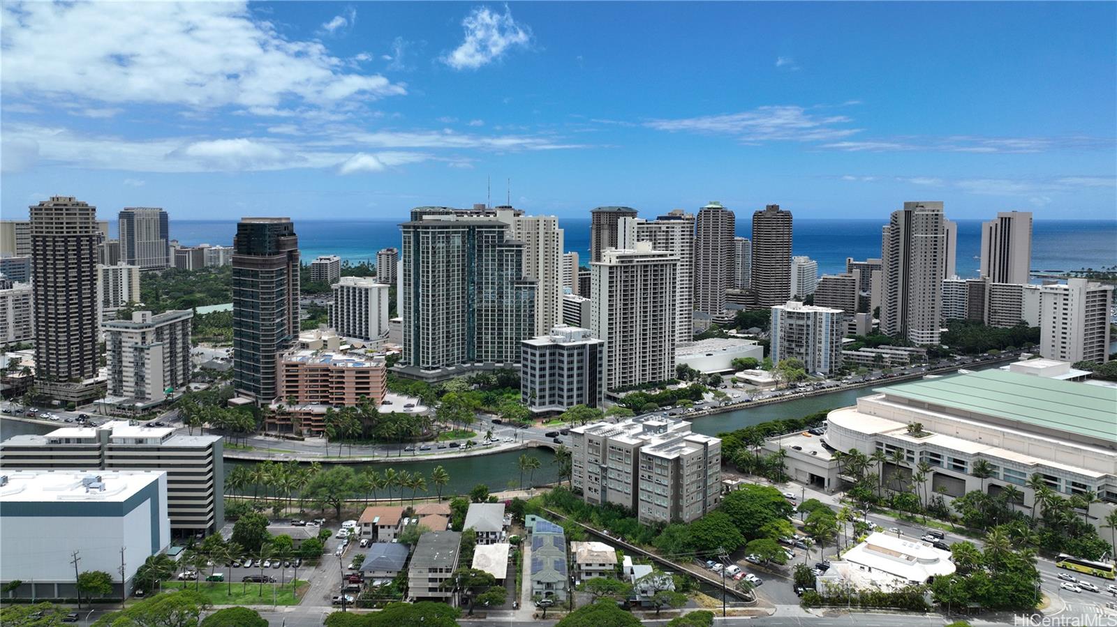 1867 Kapiolani Blvd Honolulu - Multi-family - photo 10 of 18