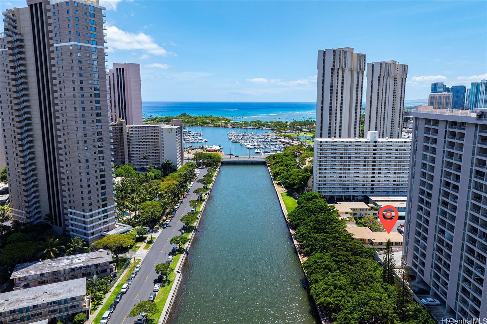 Commodore Waikiki condo # 112, Honolulu, Hawaii - photo 18 of 21