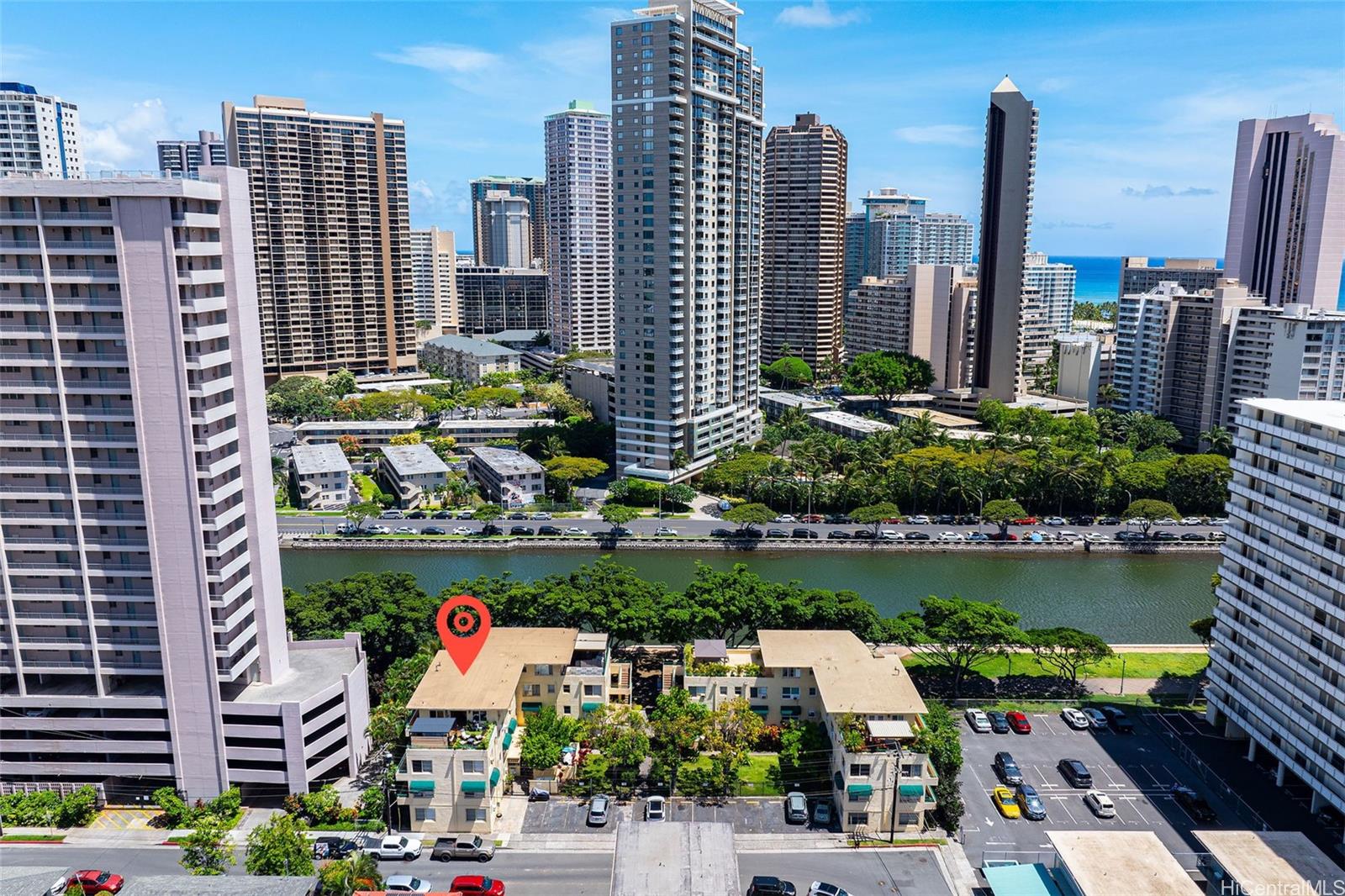 Commodore Waikiki condo # 112, Honolulu, Hawaii - photo 2 of 21