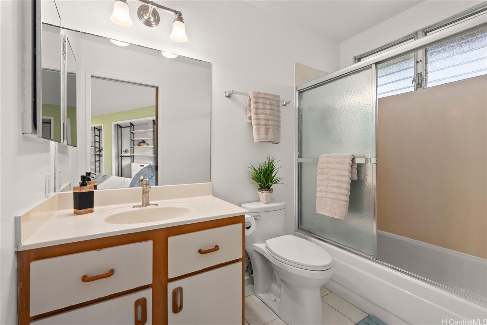 187  Kaeleloi Place Kuliouou, Diamond Head home - photo 15 of 25