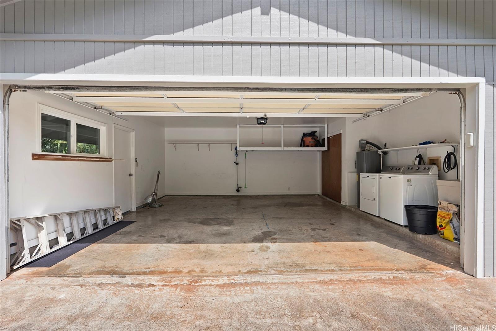 187  Kaeleloi Place Kuliouou, Diamond Head home - photo 23 of 25