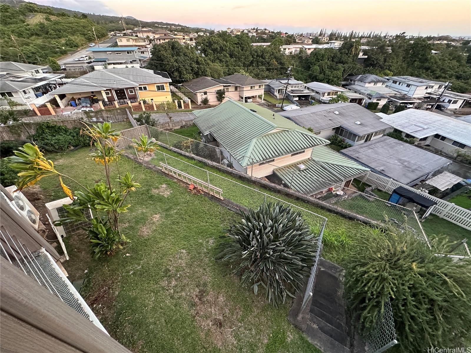 1870 Ala Mahamoe St Honolulu - Rental - photo 5 of 25